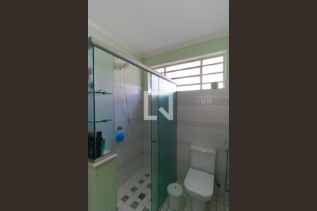 Casa à venda com 258m², 4 quartos e 3 vagasBanheiro 02