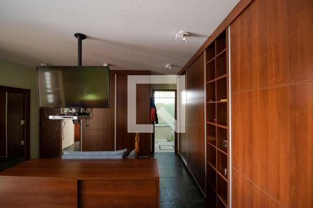 Casa à venda com 258m², 4 quartos e 3 vagasSuíte 02