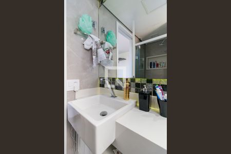 Apartamento à venda com 100m², 3 quartos e 1 vagaSuíte - Banheiro