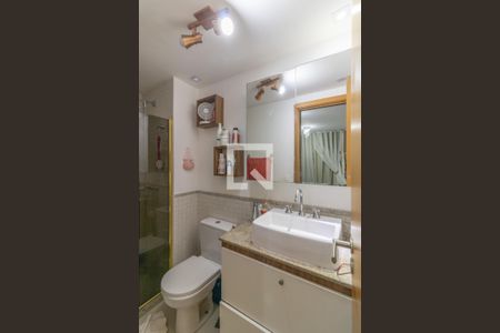 Apartamento à venda com 73m², 2 quartos e 1 vagaSuíte - Banheiro