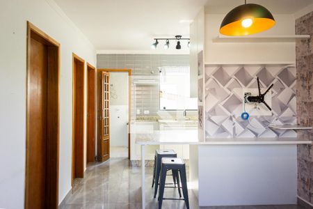 Sala e Cozinha de apartamento à venda com 2 quartos, 45m² em Vila Antonina, São Paulo