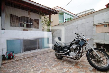 Casa de condomínio à venda com 140m², 3 quartos e 1 vaga Casa de condomínio à venda com 140m², 3 quartos e 1 vagaGaragem