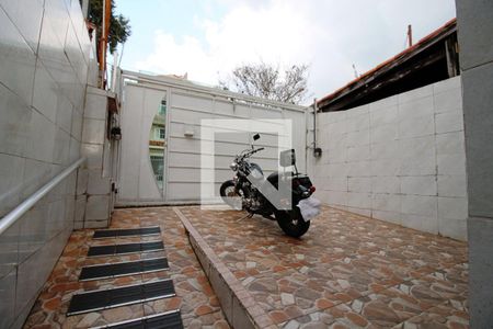 Casa de condomínio à venda com 140m², 3 quartos e 1 vaga