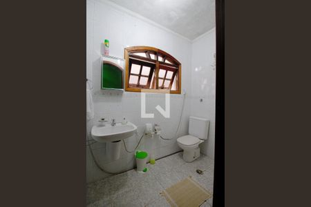 Casa de condomínio à venda com 140m², 3 quartos e 1 vaga Casa de condomínio à venda com 140m², 3 quartos e 1 vagaBanheiro