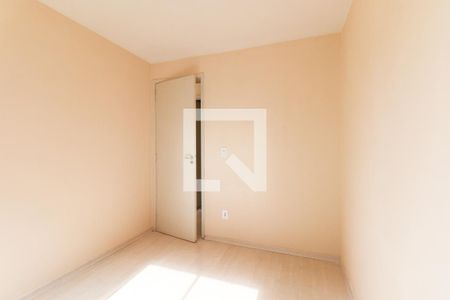 Quarto 1 de apartamento para alugar com 2 quartos, 47m² em Bom Jesus, São José dos Pinhais