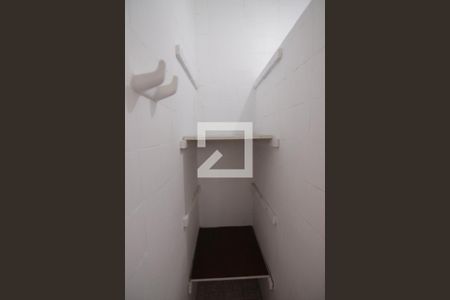 Casa à venda com 280m², 3 quartos e 2 vagasBanheiro