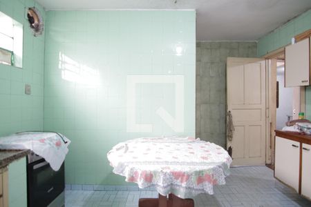 Casa à venda com 280m², 3 quartos e 2 vagasCozinha