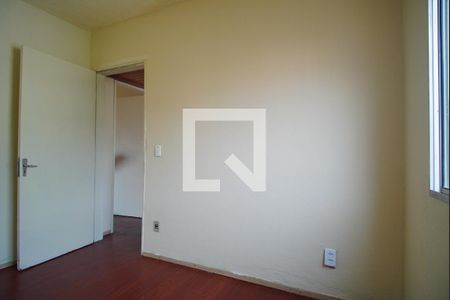 Quarto 1 de apartamento para alugar com 2 quartos, 60m² em Protásio Alves, Porto Alegre