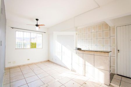 Sala de apartamento para alugar com 2 quartos, 57m² em Jardim Stetel, Santo André