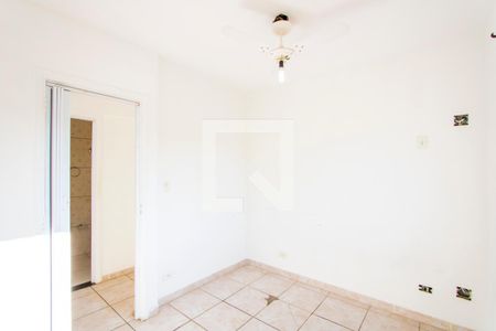 Quarto 2 de apartamento para alugar com 2 quartos, 57m² em Jardim Stetel, Santo André