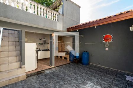 Casa à venda com 250m², 5 quartos e 2 vagasQuintal