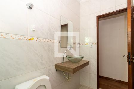 Casa à venda com 250m², 5 quartos e 2 vagasBanheiro Corredor