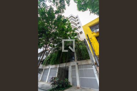 Apartamento à venda com 240m², 4 quartos e 2 vagasFachada