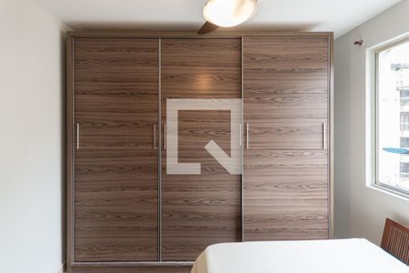 Apartamento à venda com 240m², 4 quartos e 2 vagasQuarto Cobertura