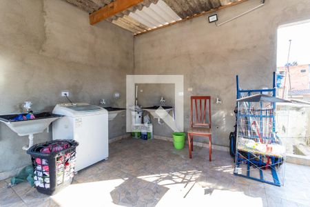 Casa à venda com 75m², 2 quartos e sem vagaÁrea de Serviço