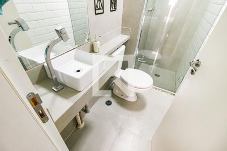 Apartamento à venda com 47m², 2 quartos e 1 vaga Apartamento à venda com 47m², 2 quartos e 1 vagaBanheiro da Suíte