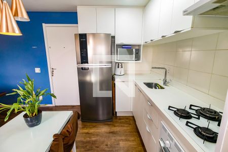 Apartamento à venda com 47m², 2 quartos e 1 vaga Apartamento à venda com 47m², 2 quartos e 1 vagaCozinha - Armários