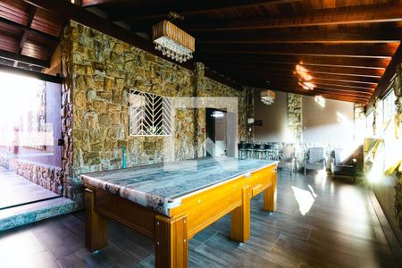 Casa à venda com 300m², 4 quartos e 3 vagasVaranda