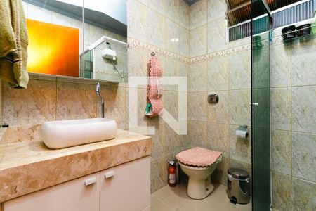 Casa à venda com 300m², 4 quartos e 3 vagasBanheiro da Suíte 3