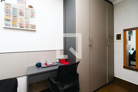 Casa à venda com 300m², 4 quartos e 3 vagasQuarto 2