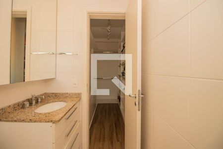 Apartamento à venda com 82m², 3 quartos e 2 vagasBanheiro da Suíte 