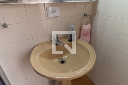 Casa à venda com 120m², 2 quartos e 1 vaga Casa à venda com 120m², 2 quartos e 1 vagaBanheiro 2