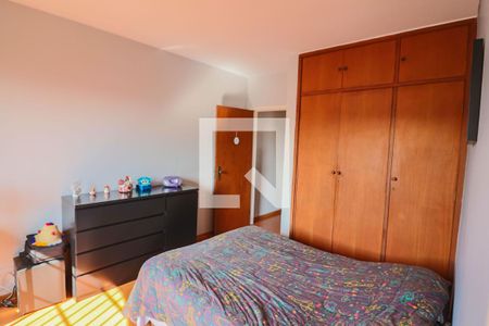 Casa à venda com 189m², 3 quartos e 3 vagas Casa à venda com 189m², 3 quartos e 3 vagasSuite 3