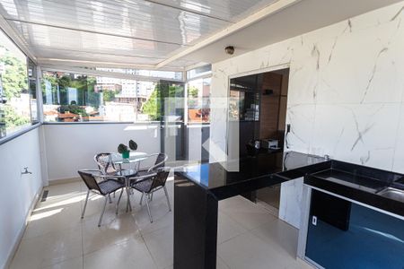 Apartamento à venda com 200m², 3 quartos e 4 vagasCobertura Gourmet