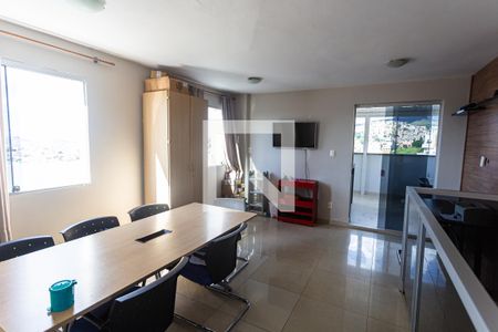 Apartamento à venda com 200m², 3 quartos e 4 vagasSala 2