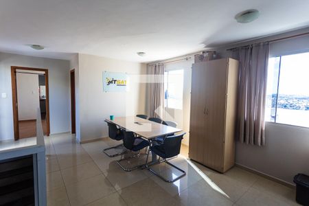 Apartamento à venda com 200m², 3 quartos e 4 vagasSala 2