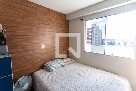 Apartamento à venda com 200m², 3 quartos e 4 vagasSuíte 2