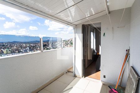 Apartamento à venda com 200m², 3 quartos e 4 vagasVaranda do Quarto 3