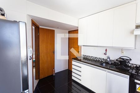 Apartamento à venda com 200m², 3 quartos e 4 vagasCozinha