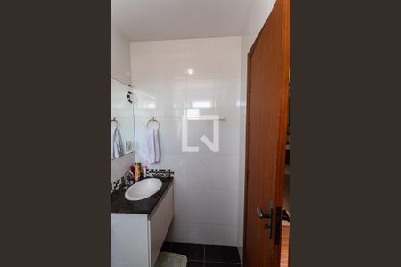 Apartamento à venda com 200m², 3 quartos e 4 vagasBanheiro da Suíte 2