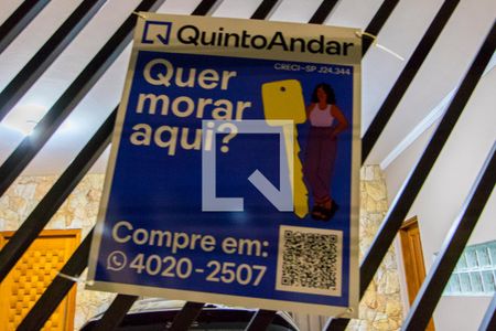 Casa à venda com 293m², 3 quartos e 3 vagas Casa à venda com 293m², 3 quartos e 3 vagasPlaquinha