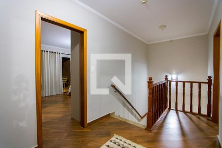 Casa à venda com 293m², 3 quartos e 3 vagas Casa à venda com 293m², 3 quartos e 3 vagasHall - Superior