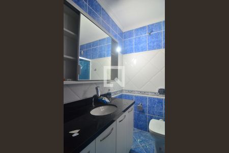 Casa à venda com 110m², 4 quartos e 3 vagasBanheiro suíte