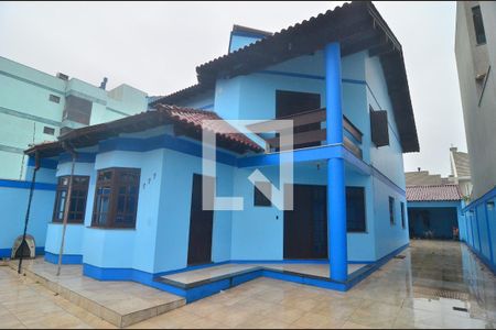 Casa à venda com 110m², 4 quartos e 3 vagasPátio