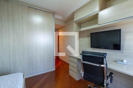 Apartamento à venda com 220m², 4 quartos e 4 vagasSuíte 2