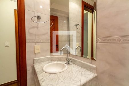 Apartamento à venda com 220m², 4 quartos e 4 vagasLavabo