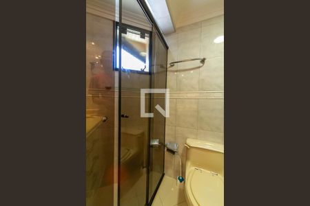 Apartamento à venda com 220m², 4 quartos e 4 vagasBanheiro da Suíte 1