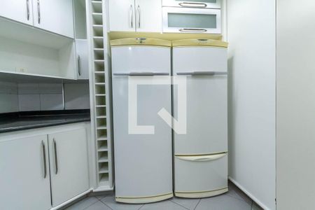 Apartamento à venda com 220m², 4 quartos e 4 vagasCozinha