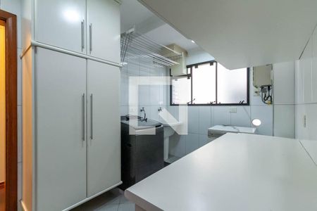 Apartamento à venda com 220m², 4 quartos e 4 vagasÁrea de Serviço