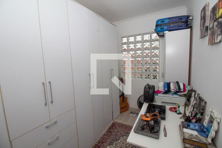 Casa à venda com 130m², 2 quartos e 2 vagasCloset do quarto 1