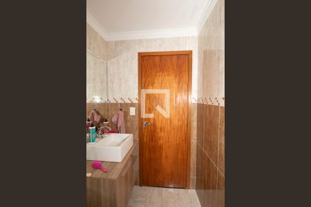 Casa à venda com 130m², 2 quartos e 2 vagasBanheiro Social