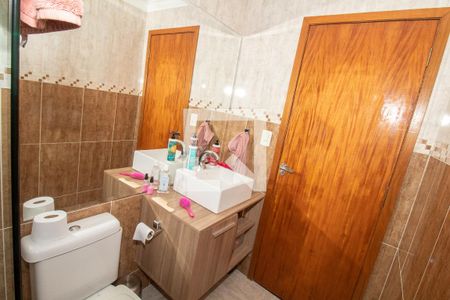 Casa à venda com 130m², 2 quartos e 2 vagasBanheiro Social