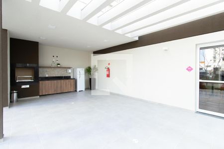 Apartamento à venda com 34m², 2 quartos e sem vaga Apartamento à venda com 34m², 2 quartos e sem vagaÁrea comum - Churrasqueira