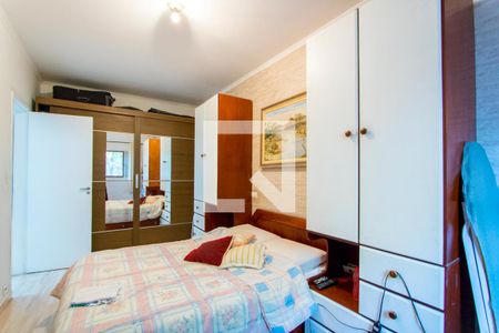 Casa à venda com 240m², 5 quartos e 2 vagas Casa à venda com 240m², 5 quartos e 2 vagasCasa 2 - Quarto 1