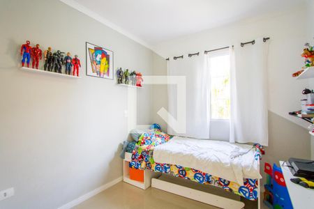 Casa à venda com 240m², 5 quartos e 2 vagas Casa à venda com 240m², 5 quartos e 2 vagasCasa 1 - Quarto 3