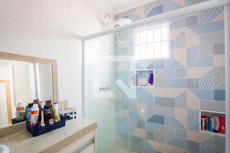 Casa à venda com 240m², 5 quartos e 2 vagas Casa à venda com 240m², 5 quartos e 2 vagasCasa 1 - Banheiro do quarto 1